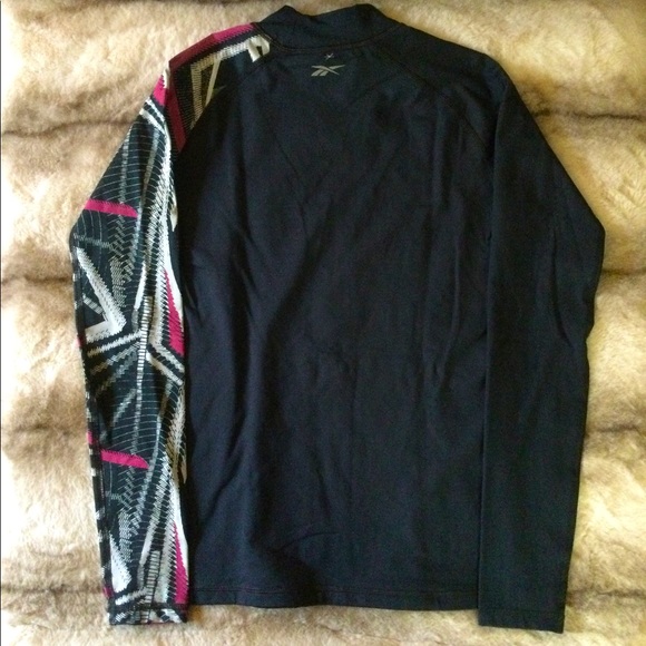 🆕 Reebok Compression Mock Neck Top 🏁🌺 - Picture 4 of 7